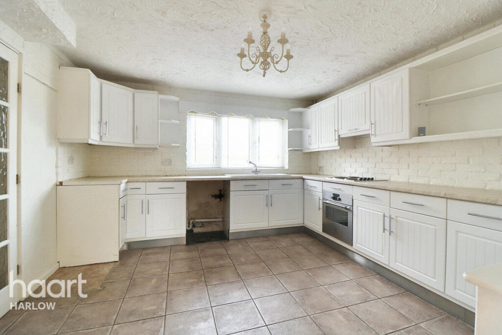 Additional image 19 of Fennells, Harlow