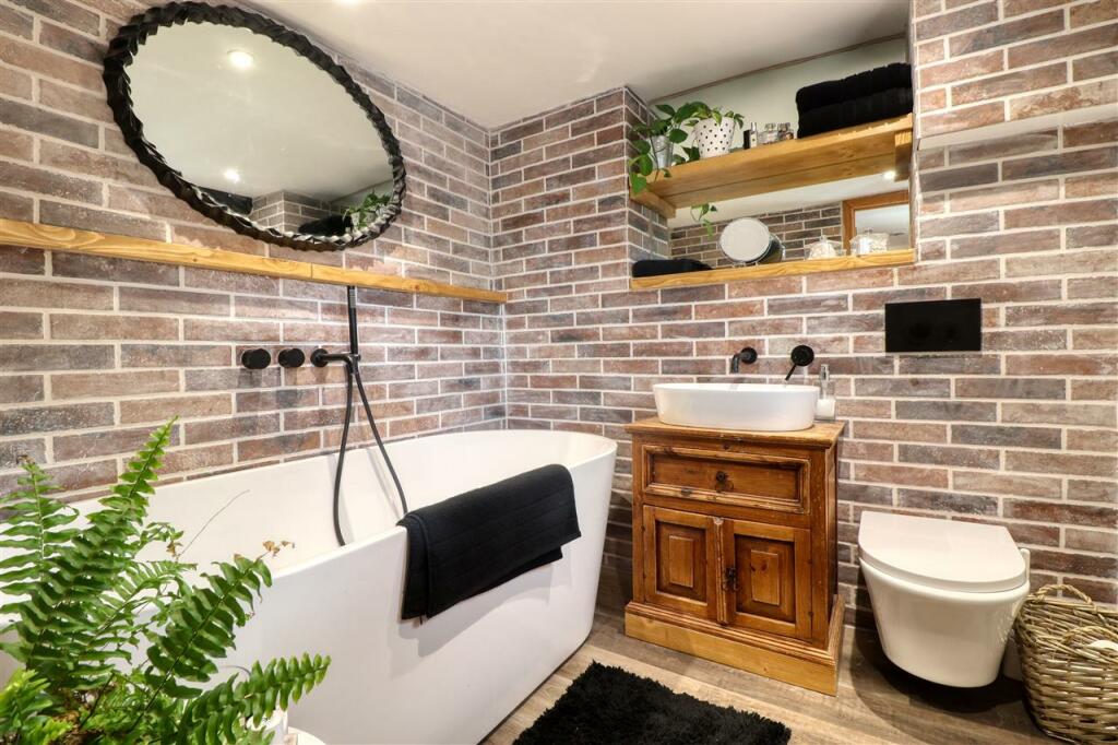 Additional image 13 of Hurst Green, Brightlingsea