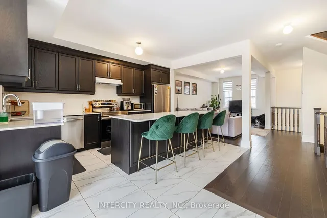 Additional image 14 of 32 Foxsparrow Rd