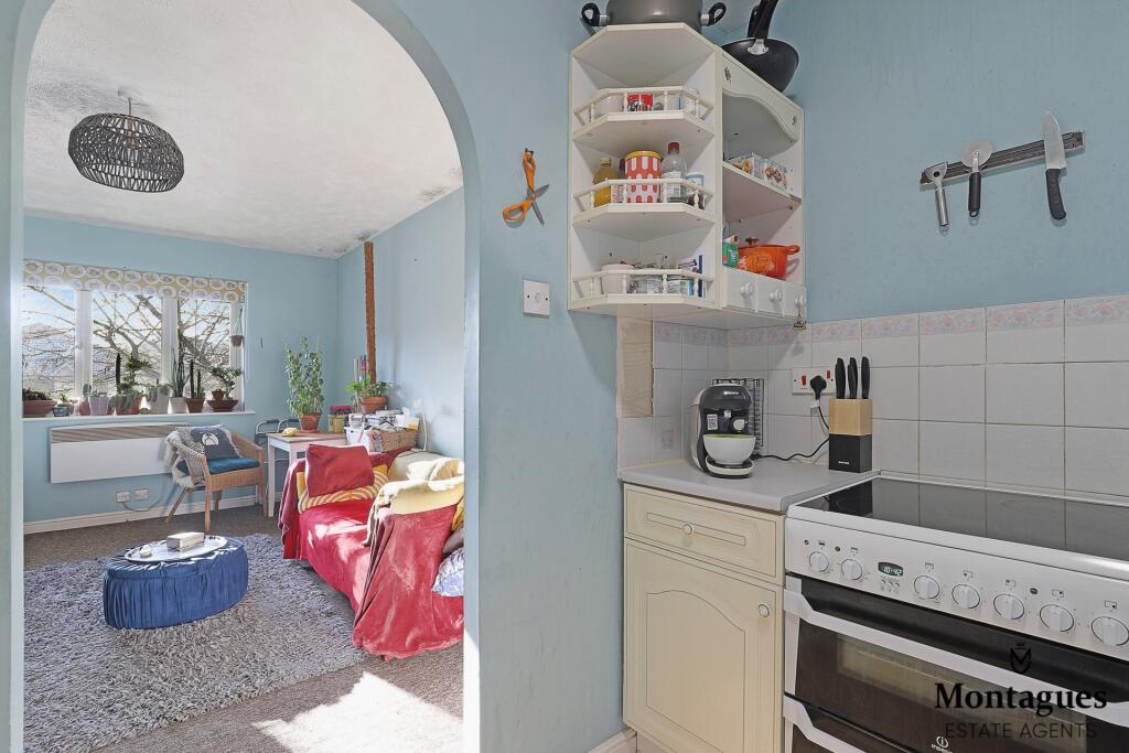 Additional image 9 of Woodland Grove, Epping, CM16