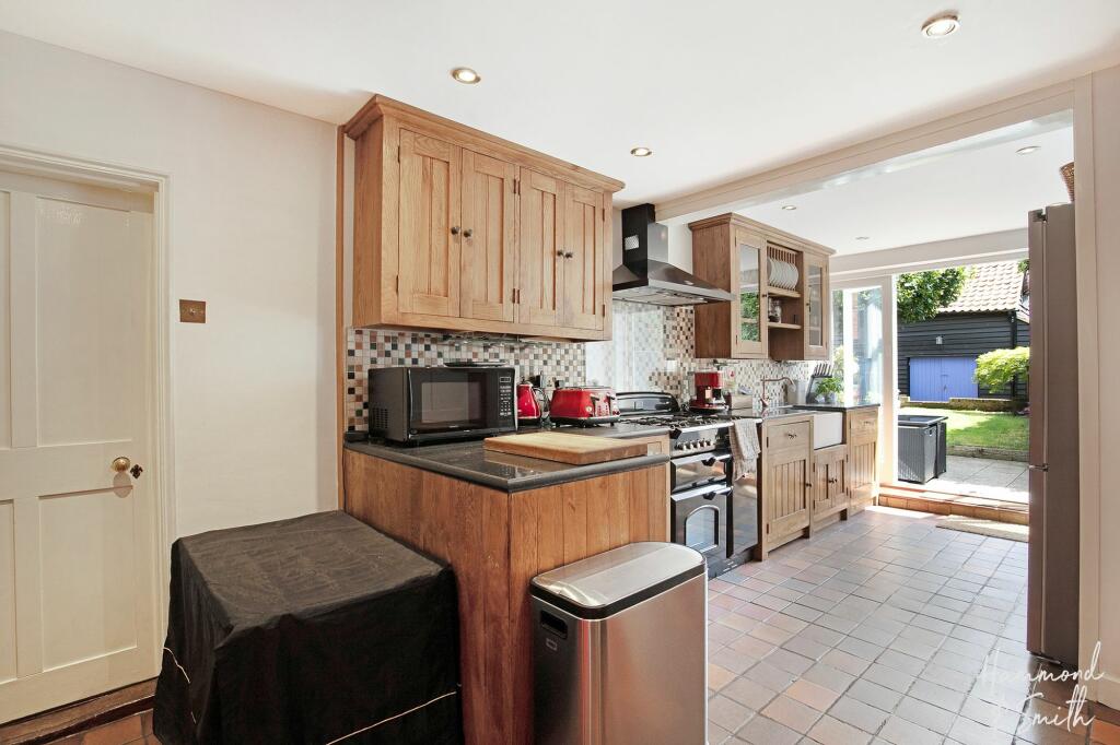 Additional image 8 of High Street, Epping, CM16