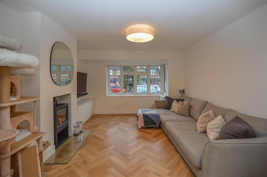 Additional image 9 of St. Nicholas Grove, Ingrave, Brentwood