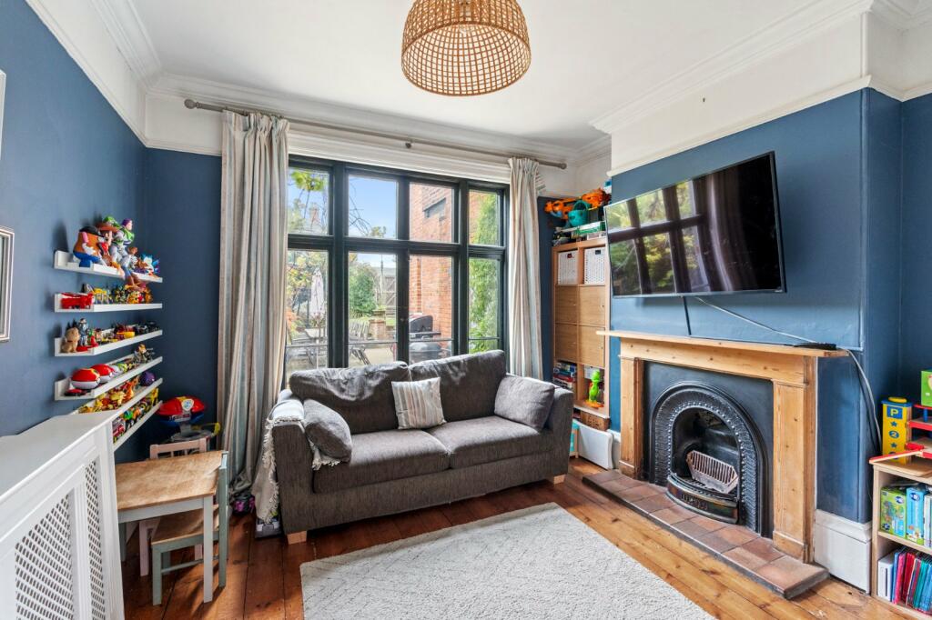 Additional image 16 of Wellesley Road, Lexden, Essex, CO3