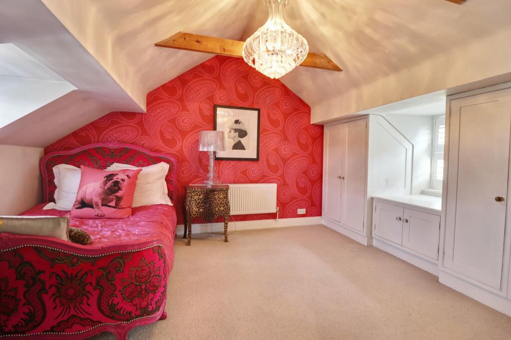 Additional image 20 of Old Harlow, CM17