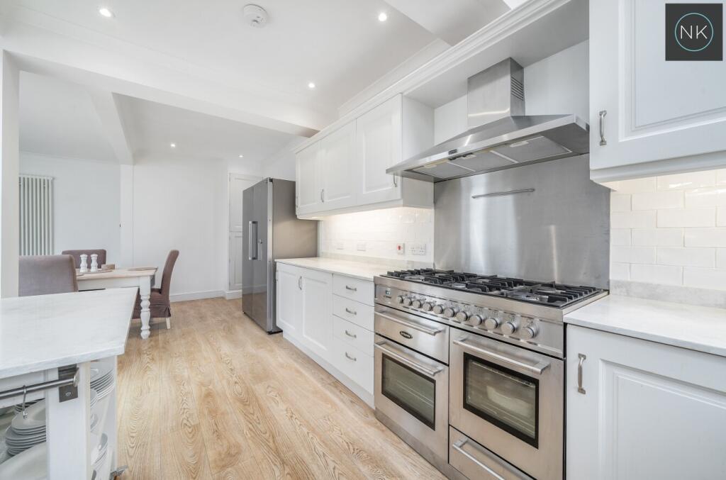 Additional image 34 of Piercing Hill, Theydon Bois, Epping, Essex, CM16