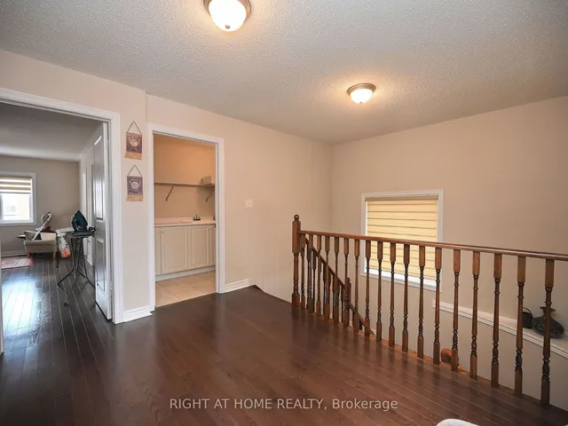 Additional image 25 of 41 Merrybrook Tr