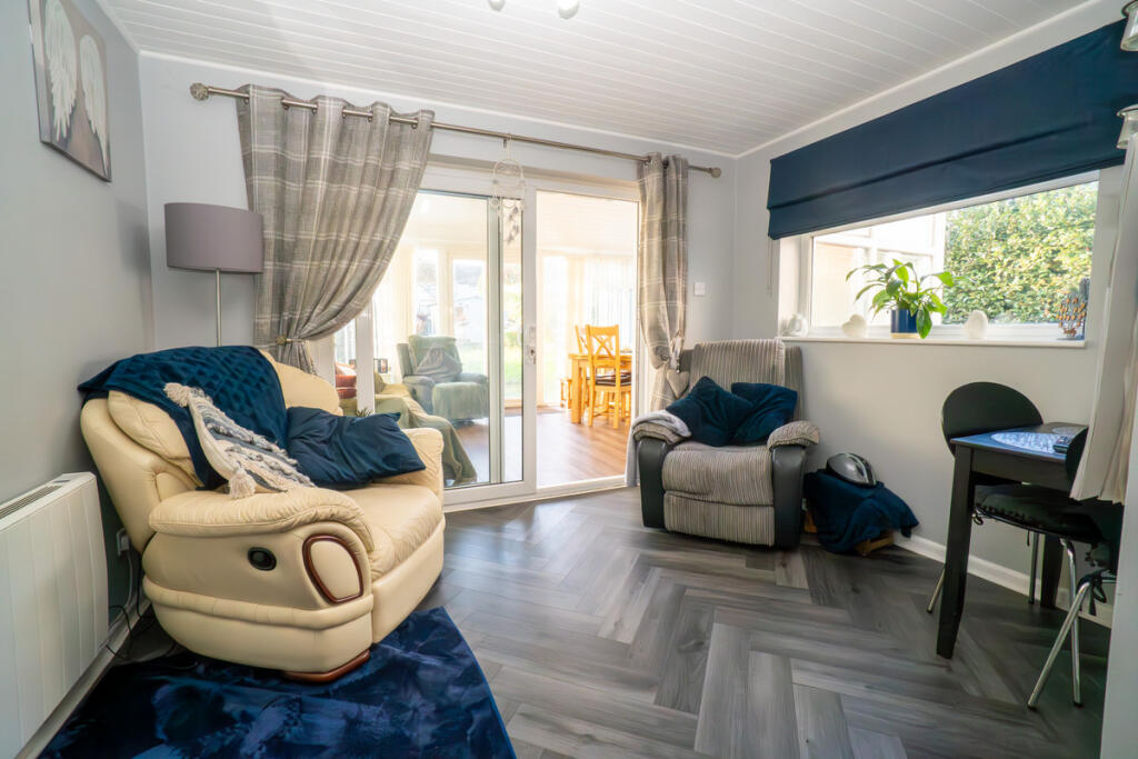 Additional image 4 of Highfield Avenue, Harwich, CO12 4