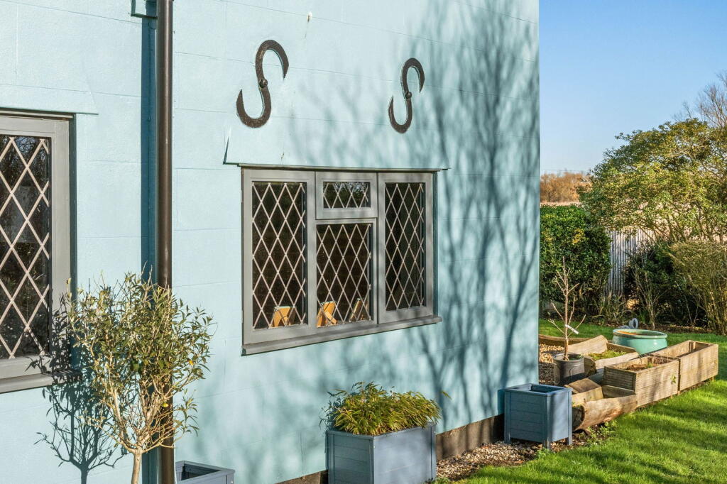 Additional image 42 of Brook End Road South, Chelmsford