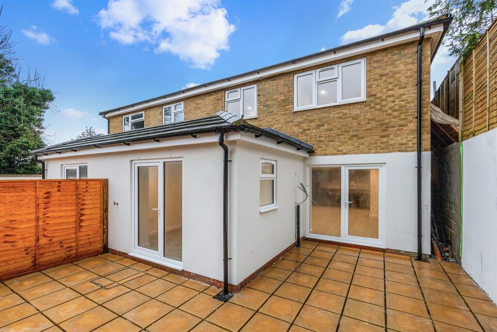 Additional image 12 of Kingswood Way, South Croydon
