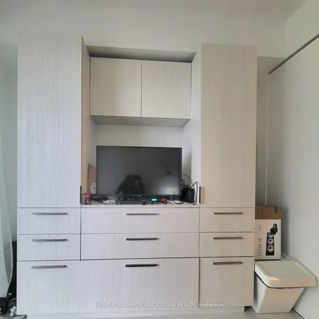 Additional image 15 of 18 Maitland Terr Unit 901