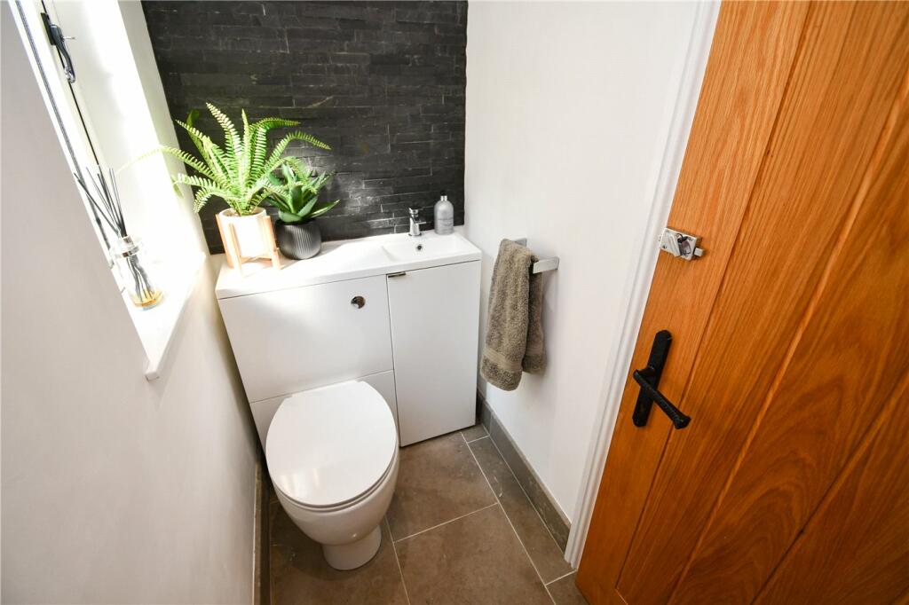 Additional image 24 of Neston Road, Thornton Hough, Wirral