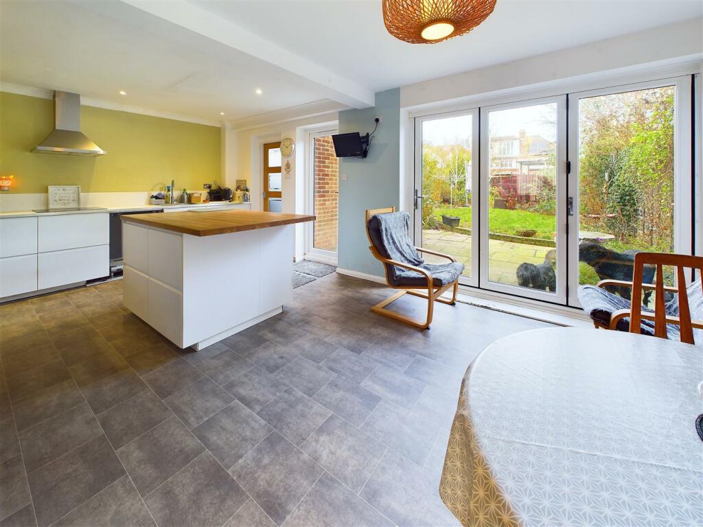 Additional image 3 of The Ridings, Chelmsford