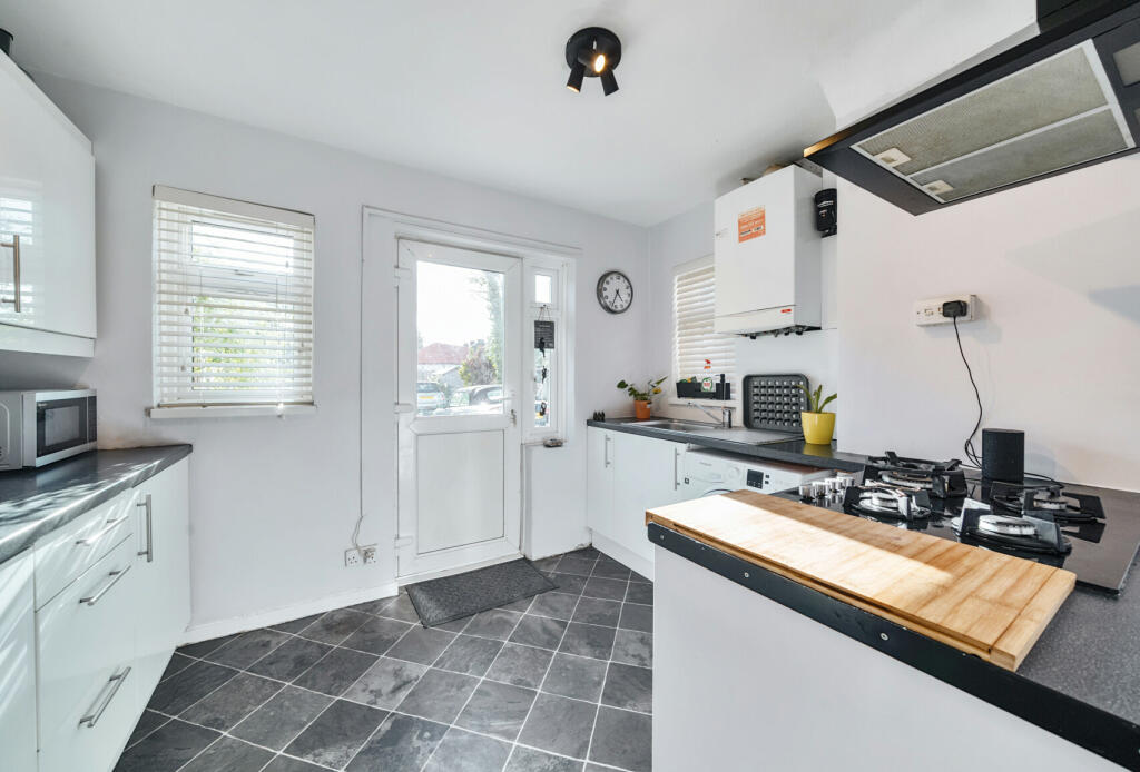 Additional image 3 of Western Road, Mitcham, CR4