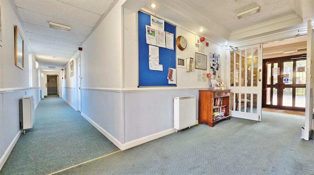 Additional image 18 of Connaught Avenue, Frinton-On-Sea