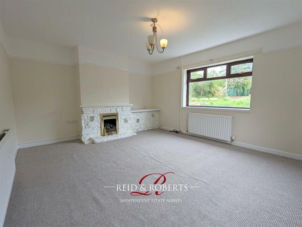 Additional image 2 of Y Gerddi, Mostyn