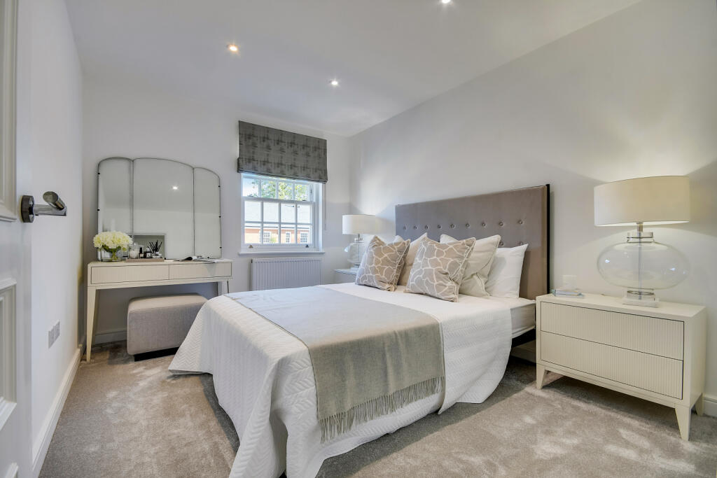 Additional image 12 of 15 Boyles Court, Dark Lane,, CM14