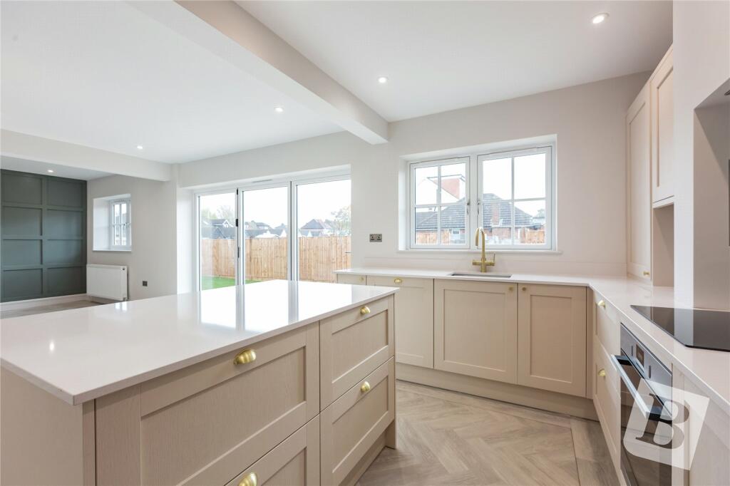 Additional image 9 of St. Mary's Avenue, Shenfield, Brentwood, Essex, CM15