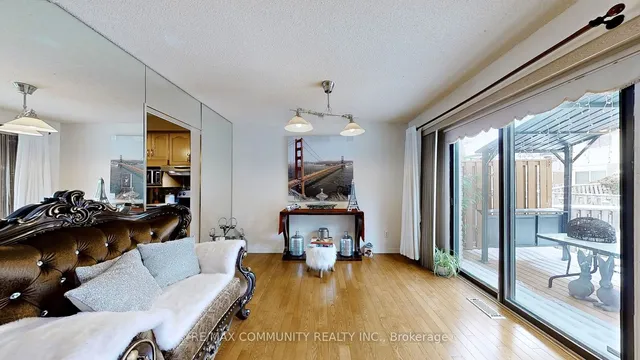 Additional image 8 of 27 Granada Cres