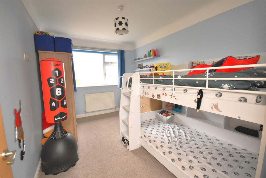 Additional image 19 of Woodfall Close, Little Neston