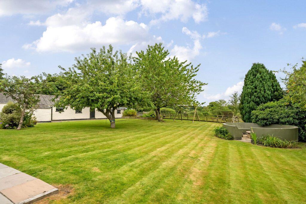 Additional image 8 of The Vownog Sychdyn, Mold