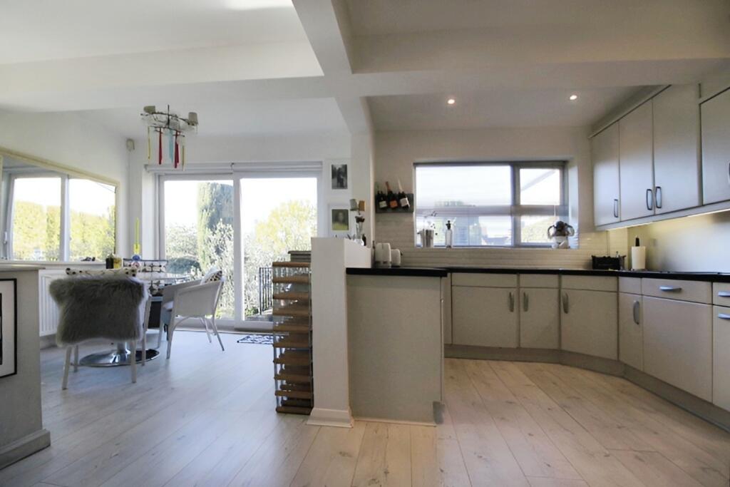 Additional image 8 of Lady Street, Lavenham, CO10