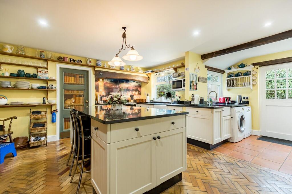 Additional image 5 of Gransmore Green, Felsted, Dunmow