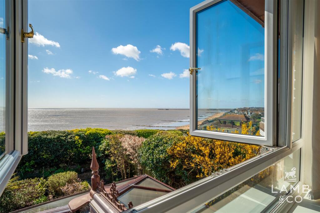 Additional image 22 of Seafront Position, Walton On The Naze