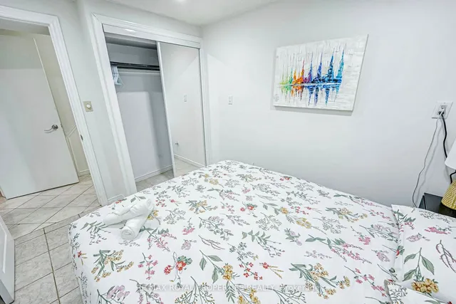 Additional image 38 of 58 Crittenden Sq