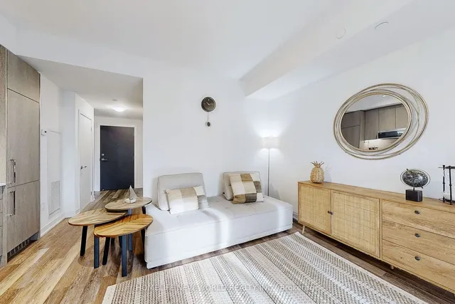 Additional image 4 of 250 Lawrence Ave Unit 518