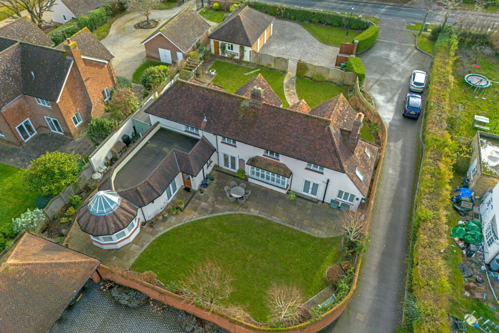 Additional image 25 of Chelmsford Road, Hatfield Heath, Bishop's Stortford, CM22