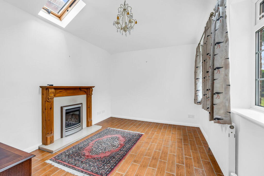 Additional image 10 of Ridgeway, Hutton, Brentwood, CM13 2LJ