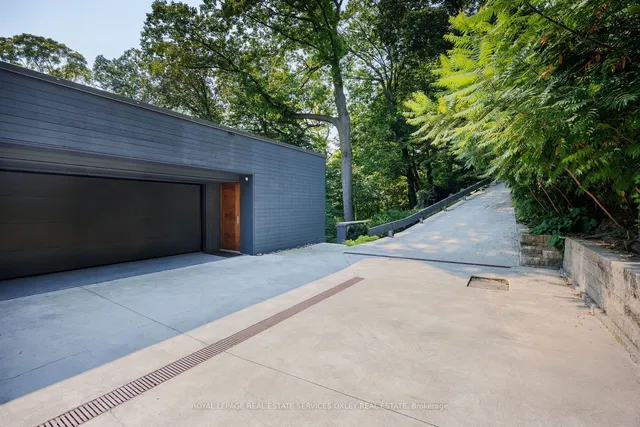 Additional image 36 of 11 Beaumont Rd