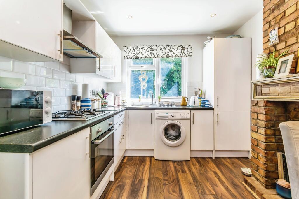 Additional image 18 of Croydon Road, Caterham, Surrey, CR3