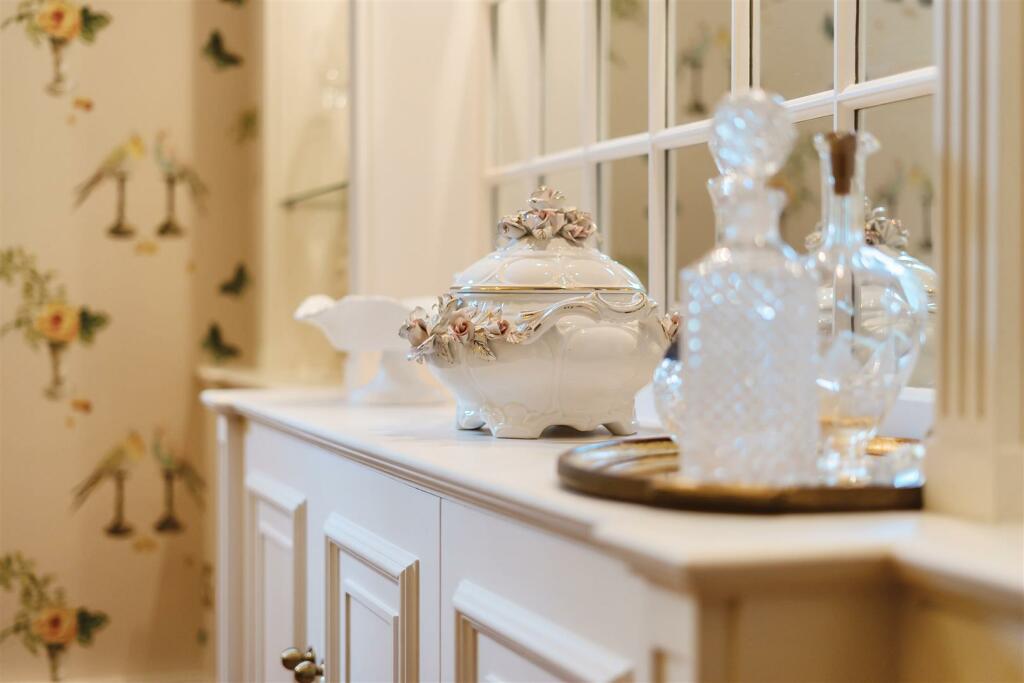 Additional image 14 of High Road, Chipstead, Coulsdon