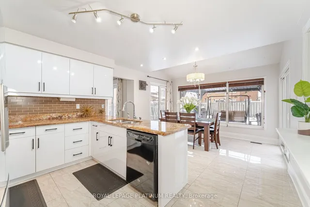 Additional image 15 of 59 Parkside Dr