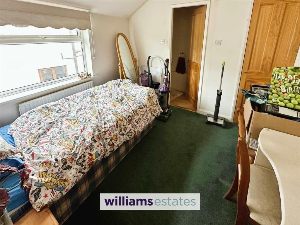 Additional image 10 of Coed-Talon, Mold