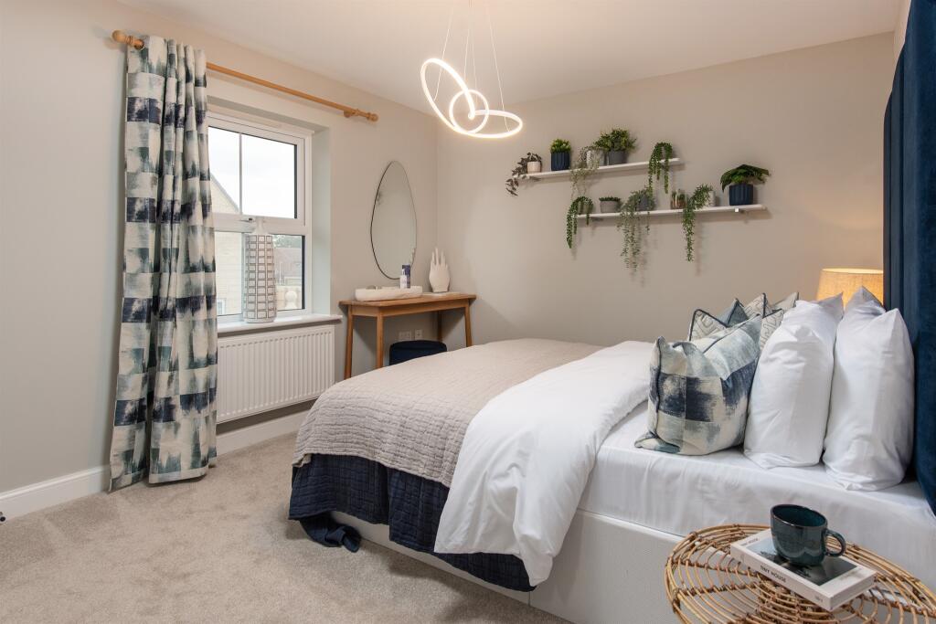 Additional image 8 of Languard View, Low Road, Harwich