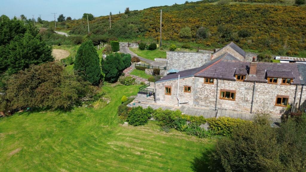 Additional image 24 of Rhosesmor, Mold