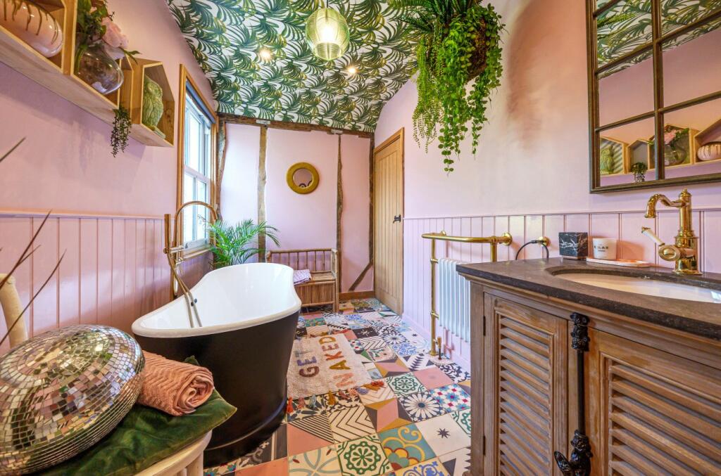 Additional image 13 of Main Road, Margaretting, Ingatestone, Essex, CM4