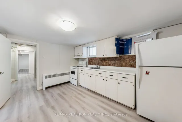 Additional image 24 of 41 Prince Charles Dr