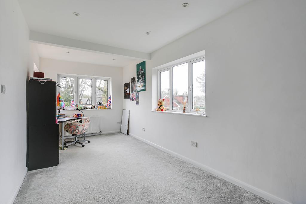 Additional image 20 of Farleigh Road, Warlingham, Surrey, CR6 9EF