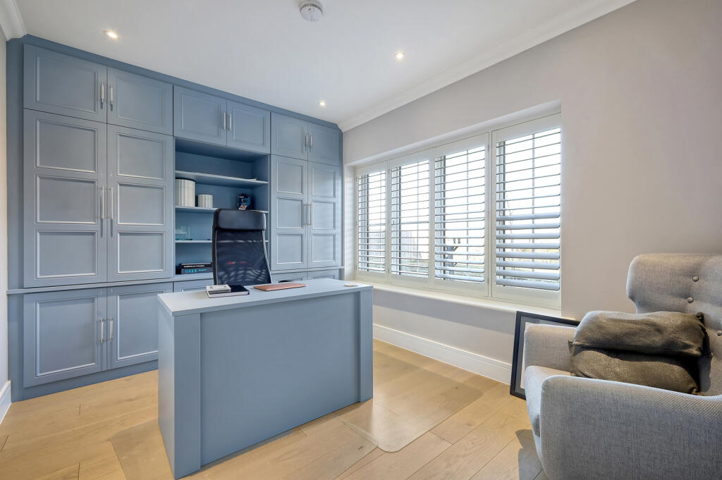 Additional image 5 of Little Ridings Lane, Ingatestone, CM4