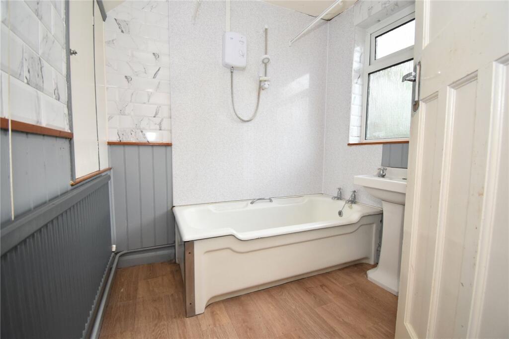 Additional image 19 of Braintree Road, Felsted, Dunmow, Essex, CM6