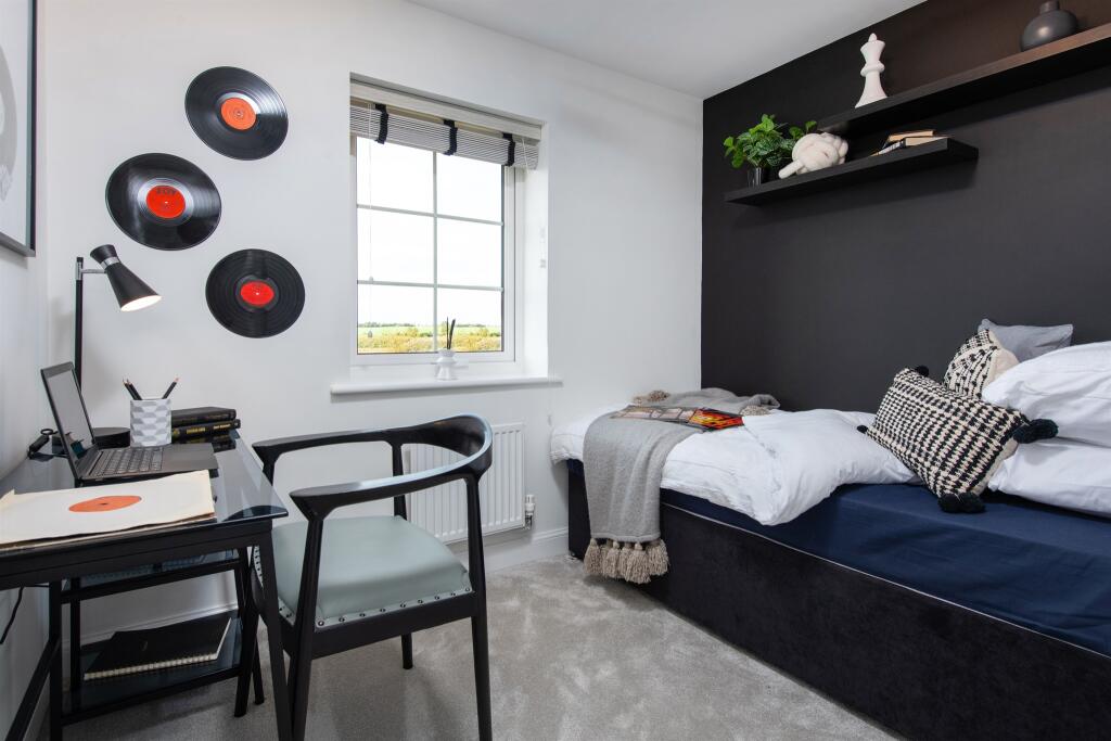 Additional image 18 of Languard View, Low Road, Harwich