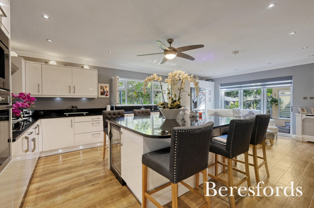 Additional image 3 of Oaklands Close, Braintree, CM77