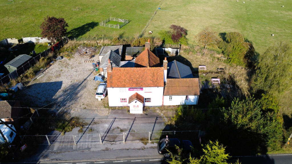 Additional image 7 of The Green, CM8