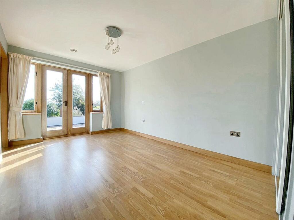 Additional image 8 of Ramsden Park Road, Ramsden Bellhouse, Billericay