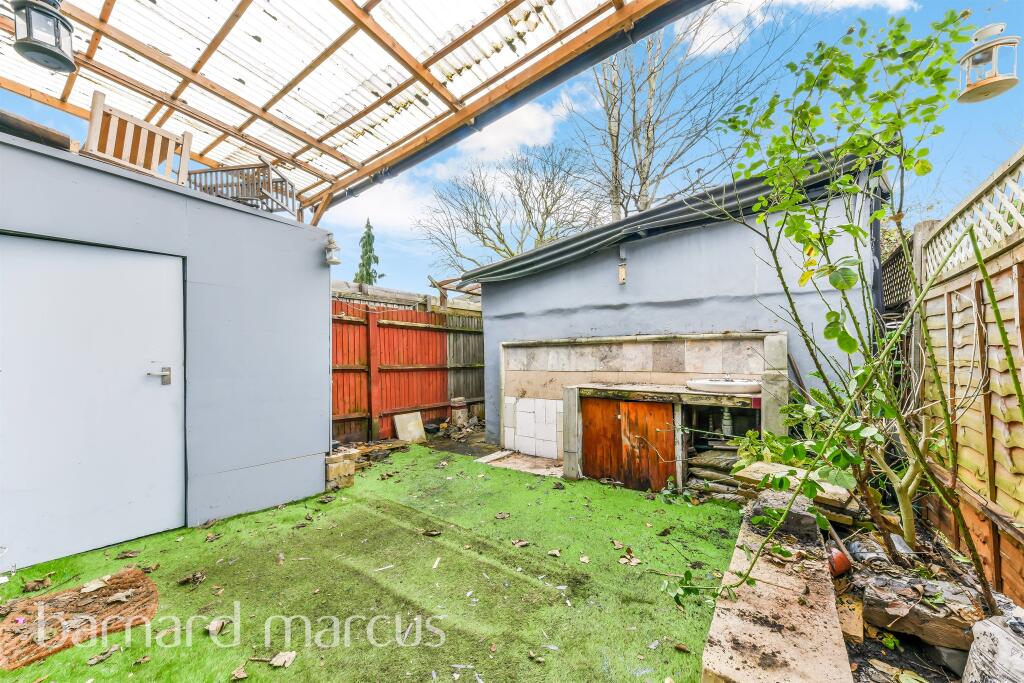 Additional image 9 of Pitcairn Road, Mitcham