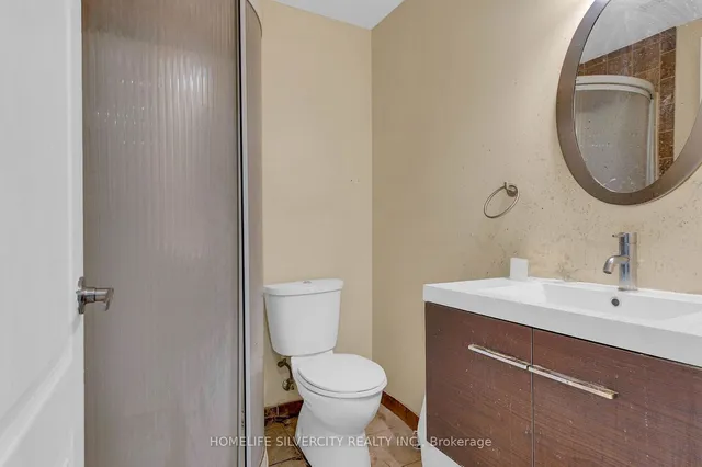 Additional image 35 of 85 Stoneylake Ave