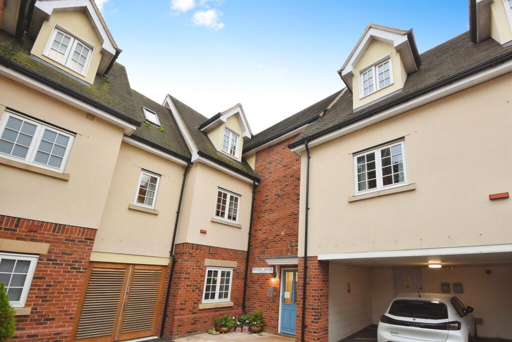 Additional image 3 of Dame Mary Walk, Halstead